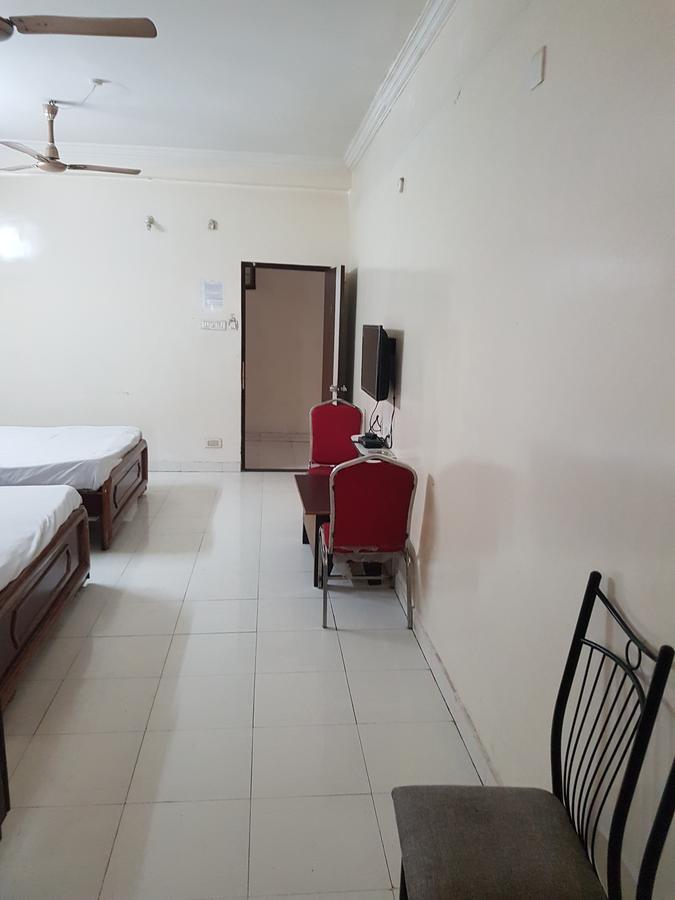 Sahasra Residency Hotel Hyderabad Luaran gambar