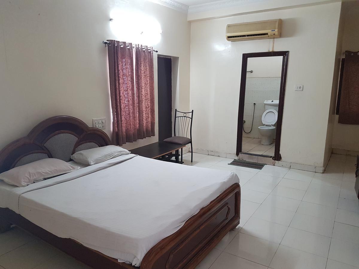 Sahasra Residency Hotel Hyderabad Luaran gambar